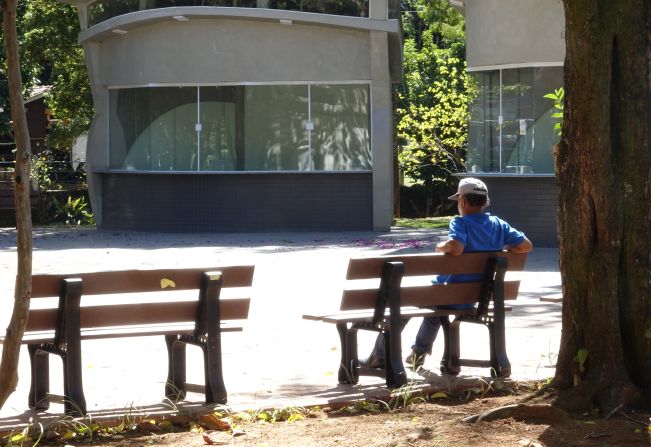       Projeto de Lei que trata de licitação dos espaços do calçadão, isenção de cobrança de pedágio a moradores da Prata e assinatura de convênio entre Poder Executivo e Conderg, são alguns dos projetos que estarão em votação na sessão de segunda-feira, 1