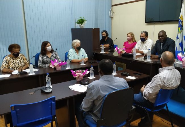 EVENTO PELA CONSCIÊNCIA NEGRA REÚNE VEREADORES, HOMENAGEADOS E POPULAÇÃO, PARA LEMBRAR A IMPORTÂNCIA DA LUTA CONTRA O RACISMO