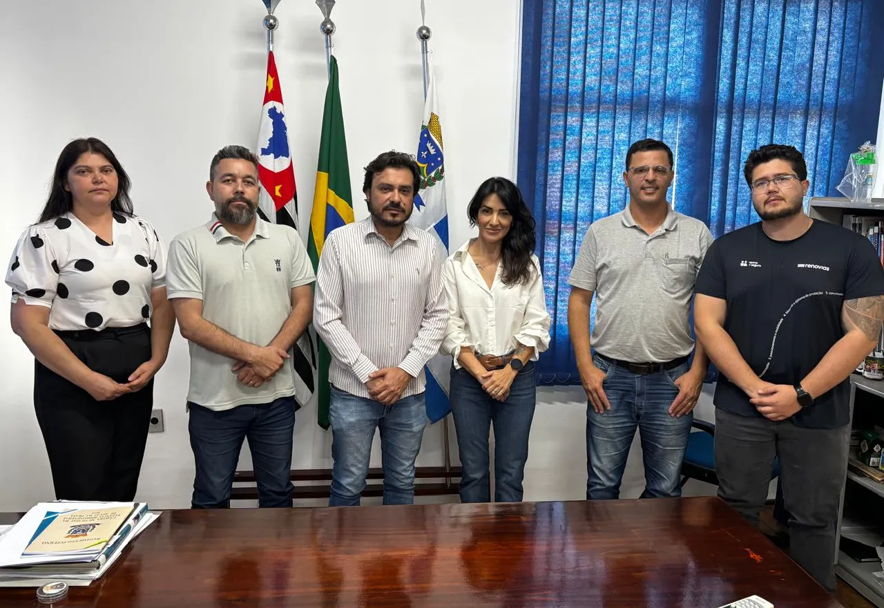 Câmara Municipal se reúne com Renovias e garante limpeza das galerias pluviais 